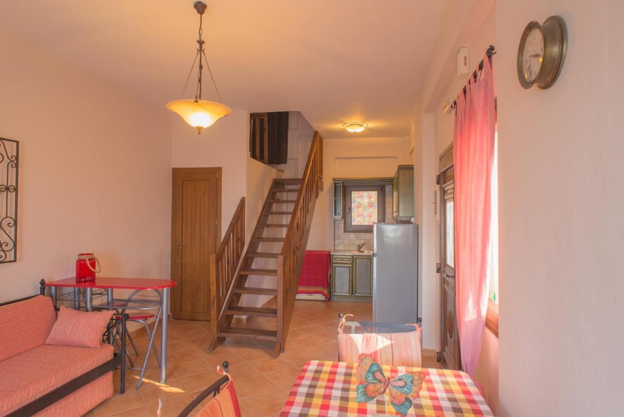 Ferienwohnung Althea Archontika Tis Androu Batsi Exterior foto
